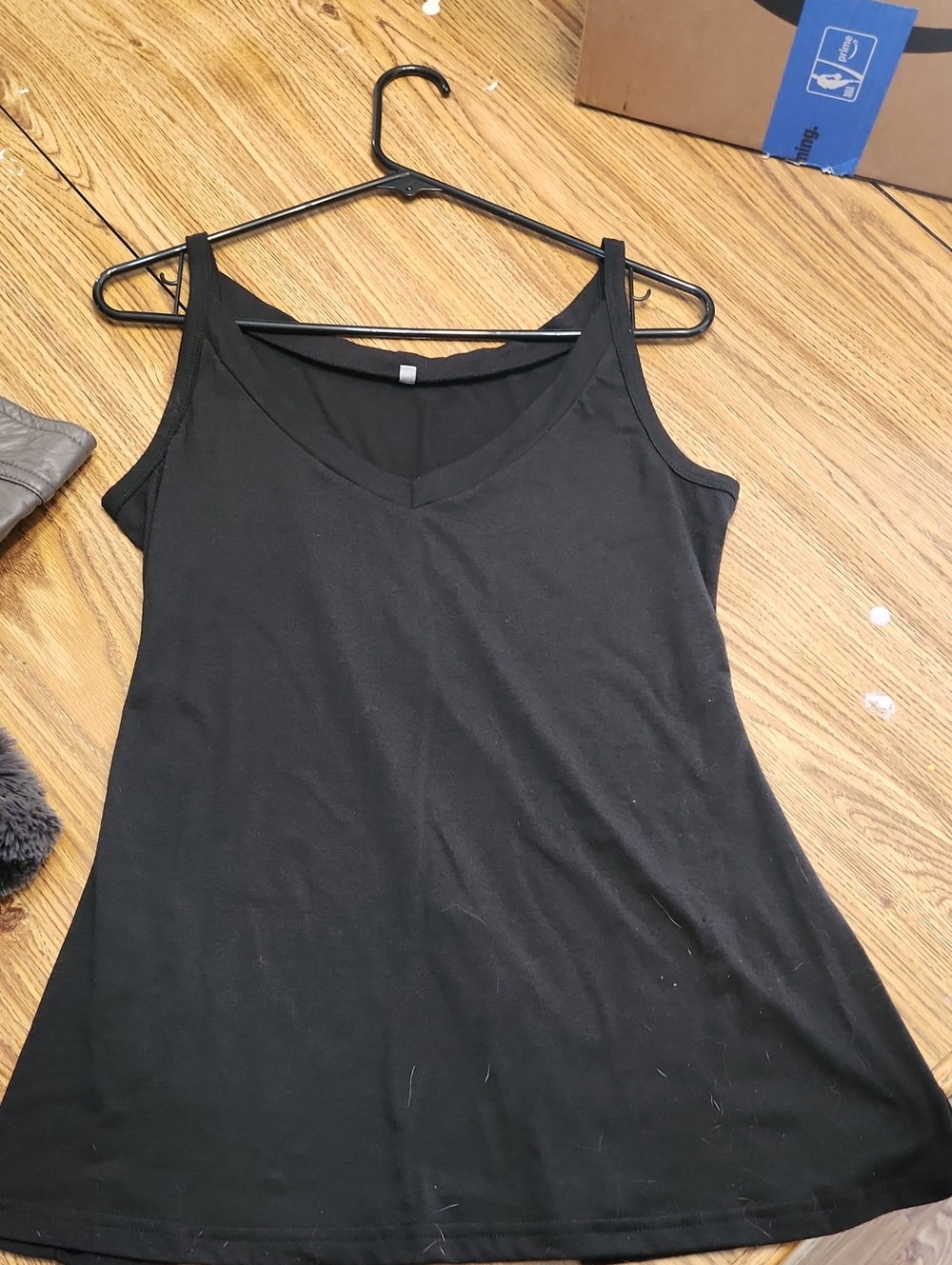 Classic Black V-Neck Tank Top - Women's